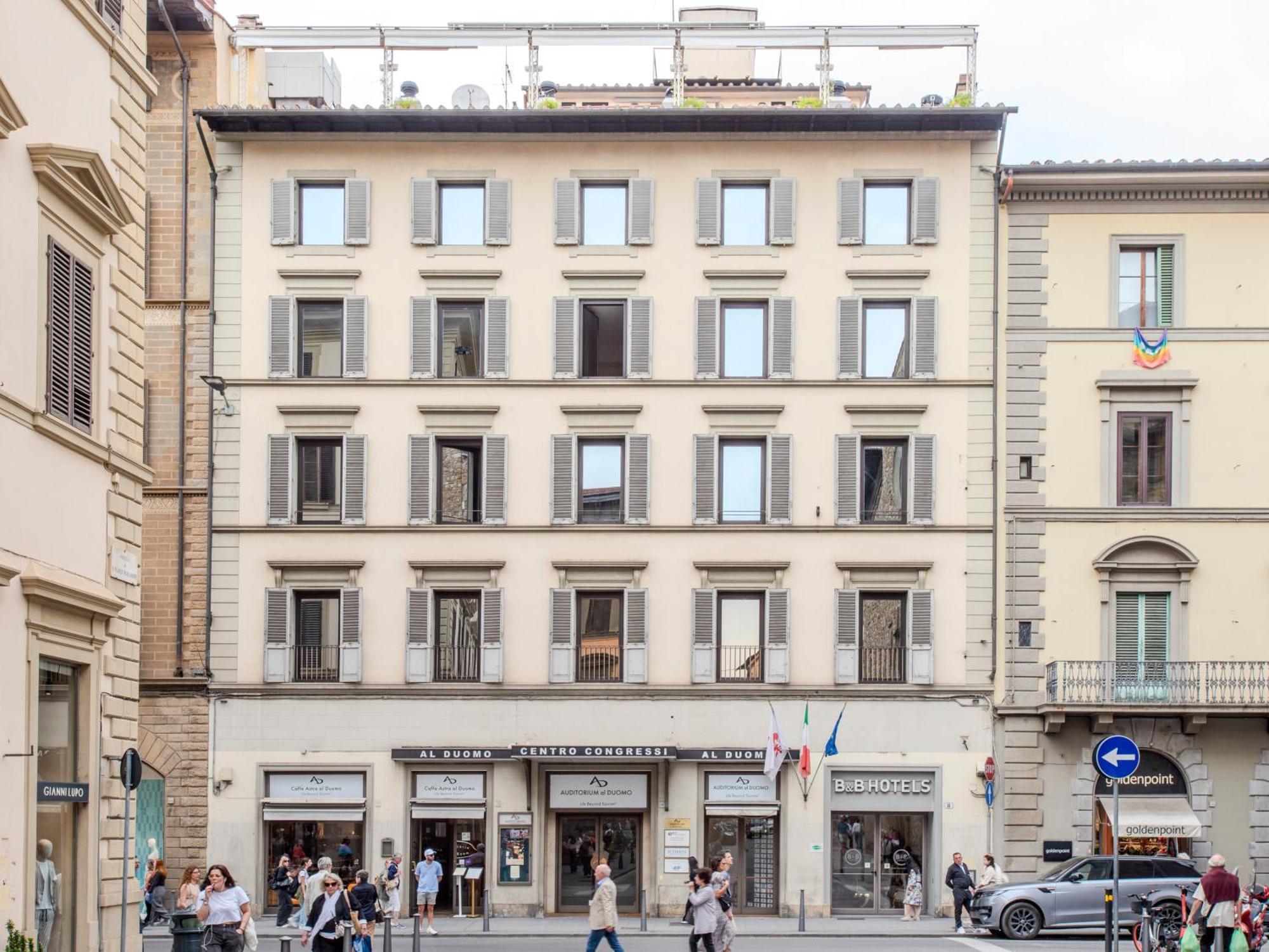 B&B Hotel Firenze Laurus Al Duomo Exterior photo