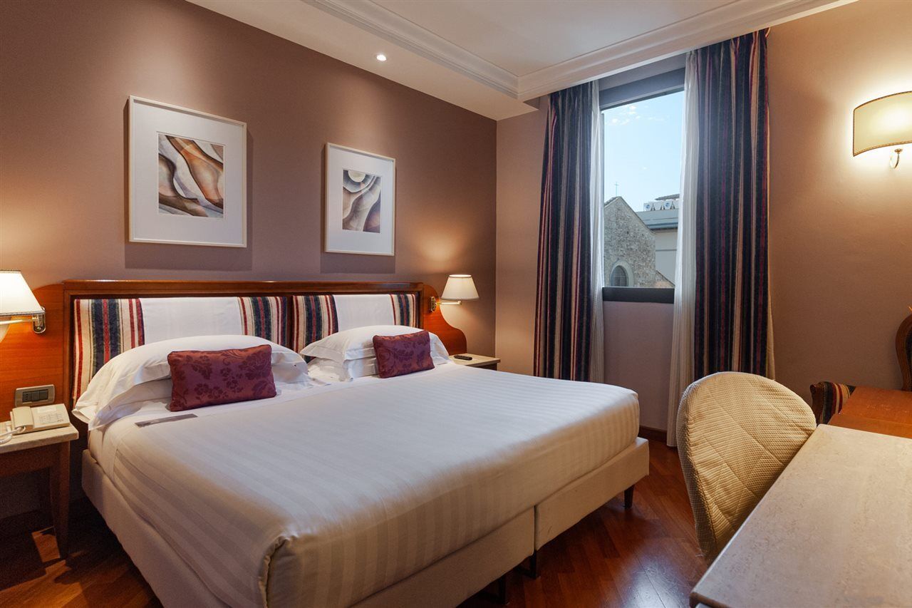 B&B Hotel Firenze Laurus Al Duomo Exterior photo